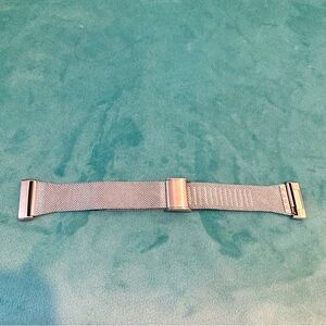 Ladies silver metal watch band for FitBit Versa 3.